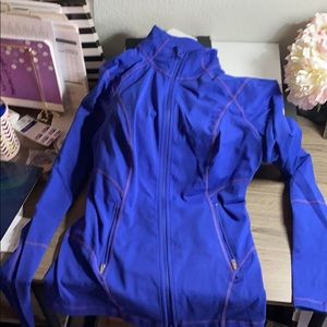 Women’s zelle jacket light weight